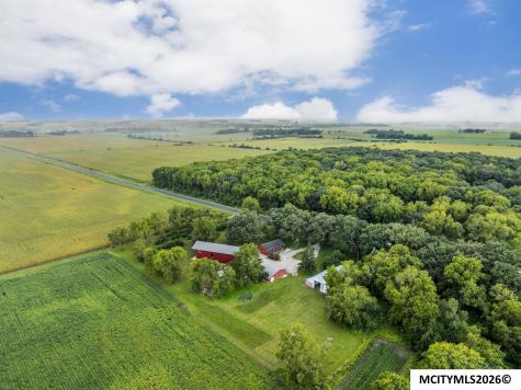 3495 Thrush Avenue Plymouth IA 50464