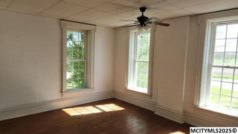 1950 River Road Forest City IA 50436