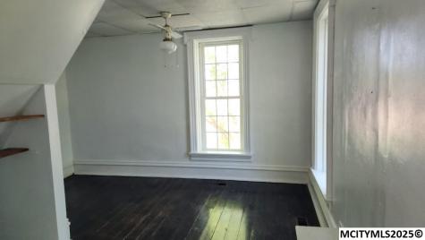 1950 River Road Forest City IA 50436