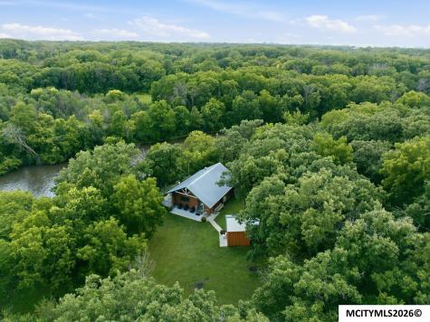 20722 Poplar Avenue Mason City IA 50401