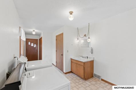 10153 Grouse Avenue Clear Lake IA 50428