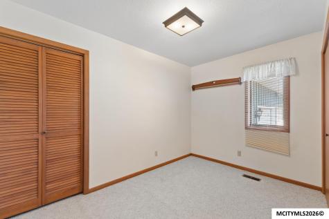 10153 Grouse Avenue Clear Lake IA 50428