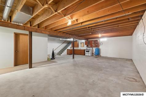 10153 Grouse Avenue Clear Lake IA 50428