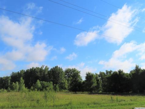 2048 12th NE Mason City IA 50401