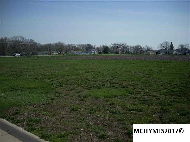 2007 Augusta Drive Mason City IA 50401