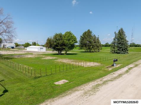 20 34th SE Mason City IA 50401