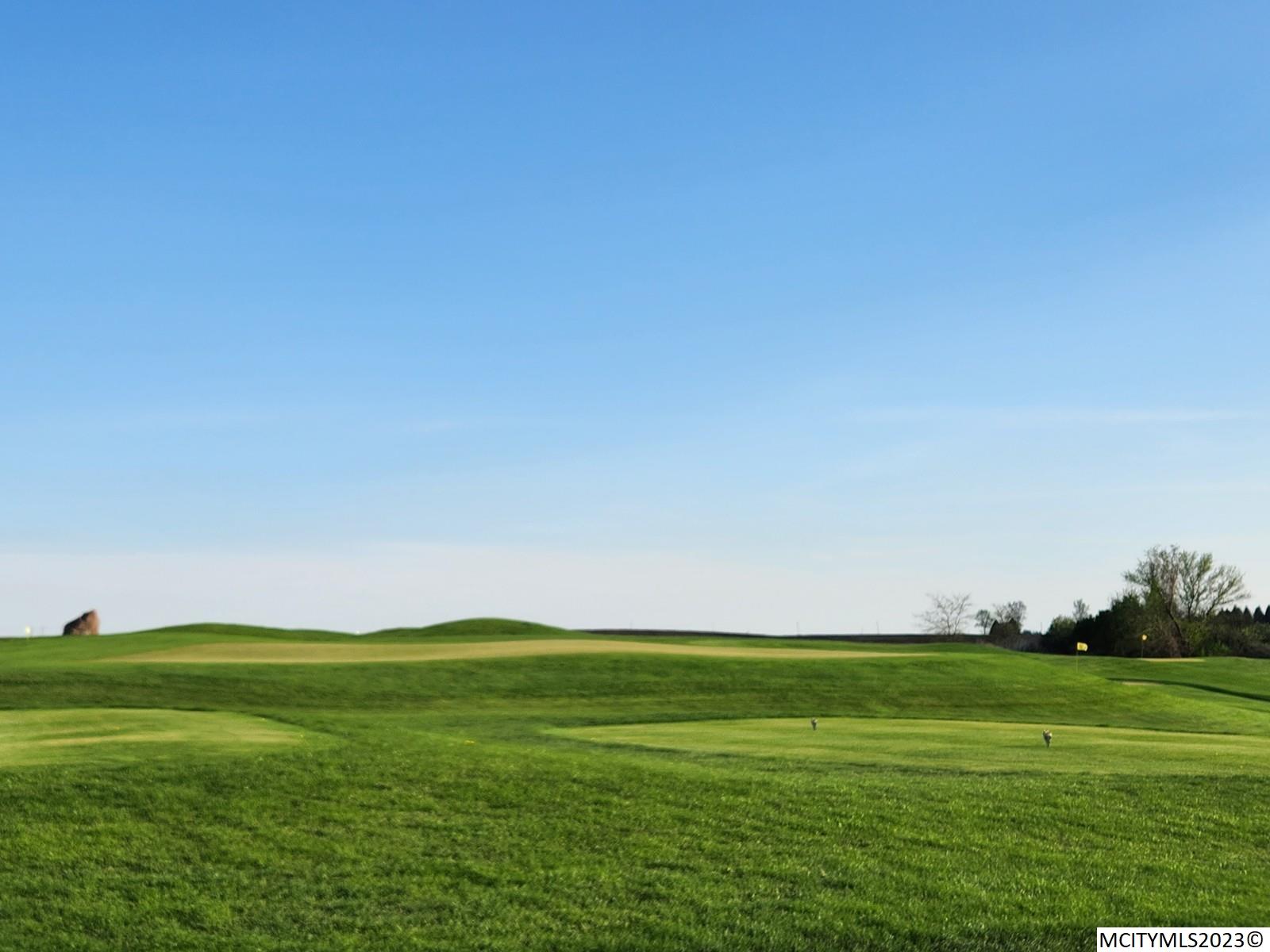 210 Brickyard Court Sheffield IA 50475