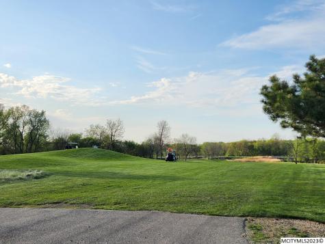 600 Claydigger Run Sheffield IA 50475
