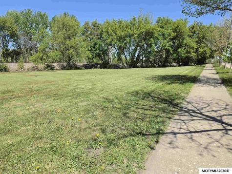 110 N Kentucky Mason City IA 50401