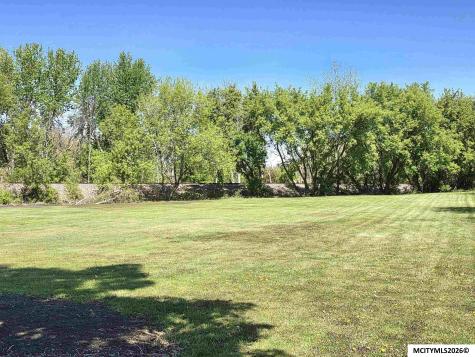 110 N Kentucky Mason City IA 50401