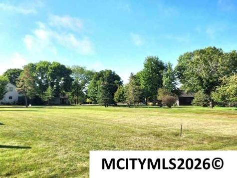 45 Ridge Road Mason City IA 50401