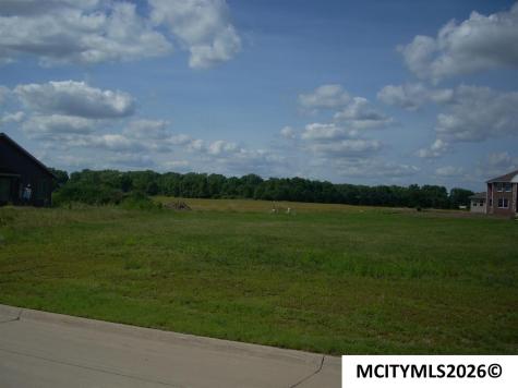 225 Sumac Mason City IA 50401