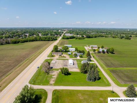 20 34th SE Mason City IA 50401