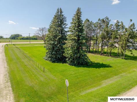 20 34th SE Mason City IA 50401