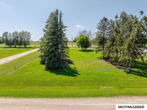 20 34th SE Mason City IA 50401