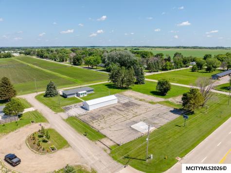 33RD SE Mason City IA 50401