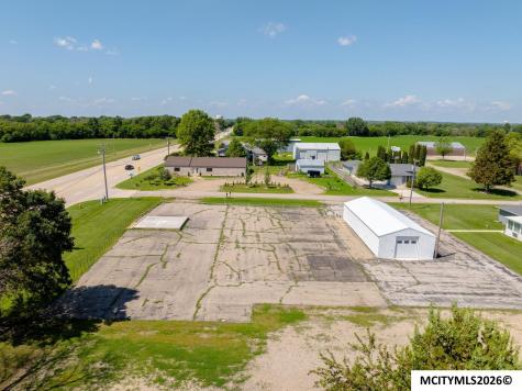 33RD SE Mason City IA 50401