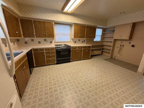 214 1st Street NW Mason City IA 50401