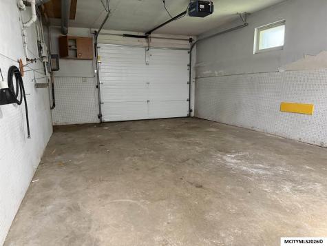 214 1st Street NW Mason City IA 50401