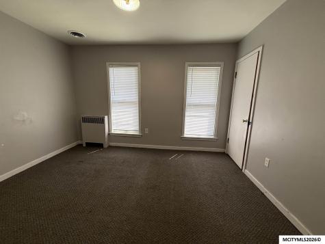 214 1st Street NW Mason City IA 50401