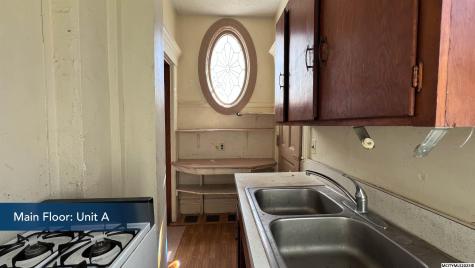 102 S Connecticut Mason City IA 50401