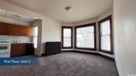 102 S Connecticut Mason City IA 50401