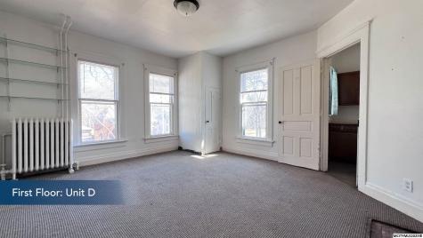 102 S Connecticut Mason City IA 50401