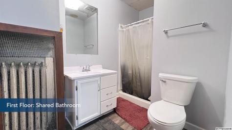 102 S Connecticut Mason City IA 50401