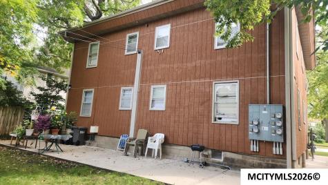 210 4th NE Mason City IA 50401