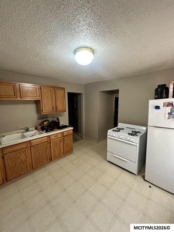 512 N Pennsylvania Mason City IA 50401