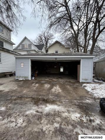 512 N Pennsylvania Mason City IA 50401