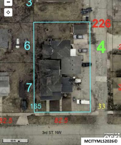220 3rd NW Mason City IA 50401
