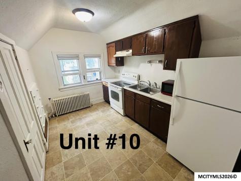 220 3rd NW Mason City IA 50401
