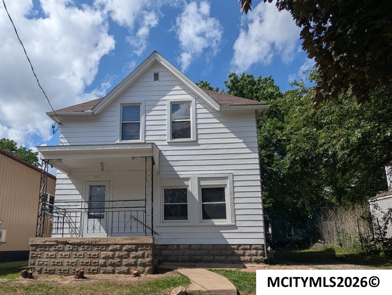 304 1st SW Mason City IA 50401