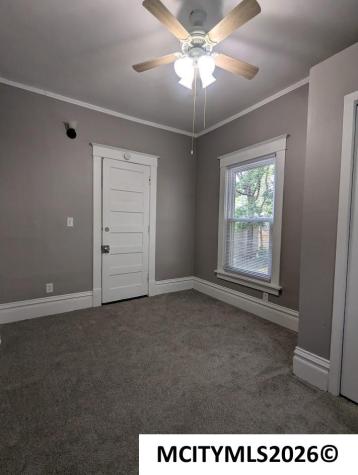 304 1st SW Mason City IA 50401