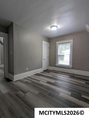 304 1st SW Mason City IA 50401