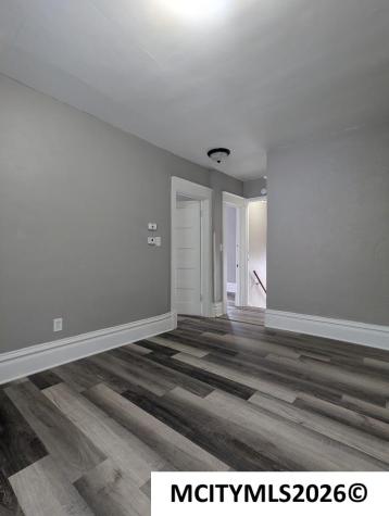304 1st SW Mason City IA 50401
