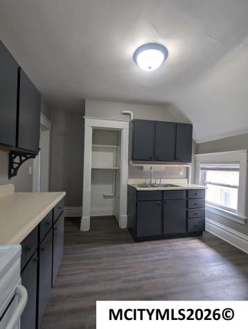 304 1st SW Mason City IA 50401