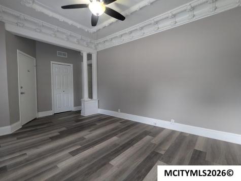 304 1st SW Mason City IA 50401