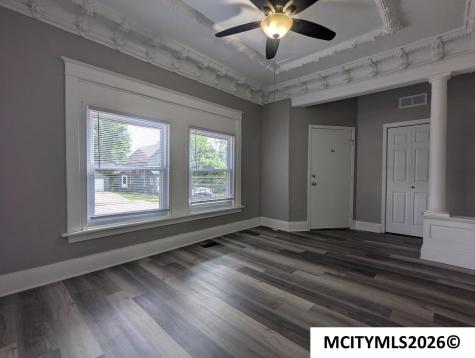 304 1st SW Mason City IA 50401