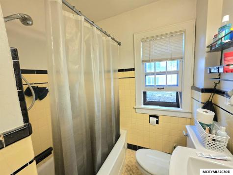321 East State Street Mason City IA 50401