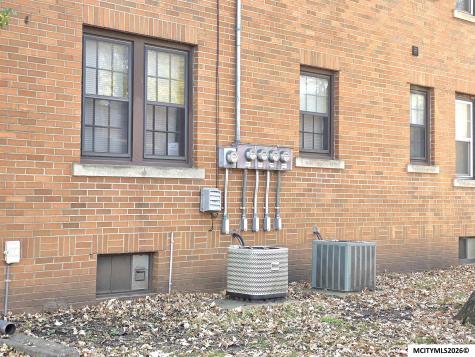 321 East State Street Mason City IA 50401