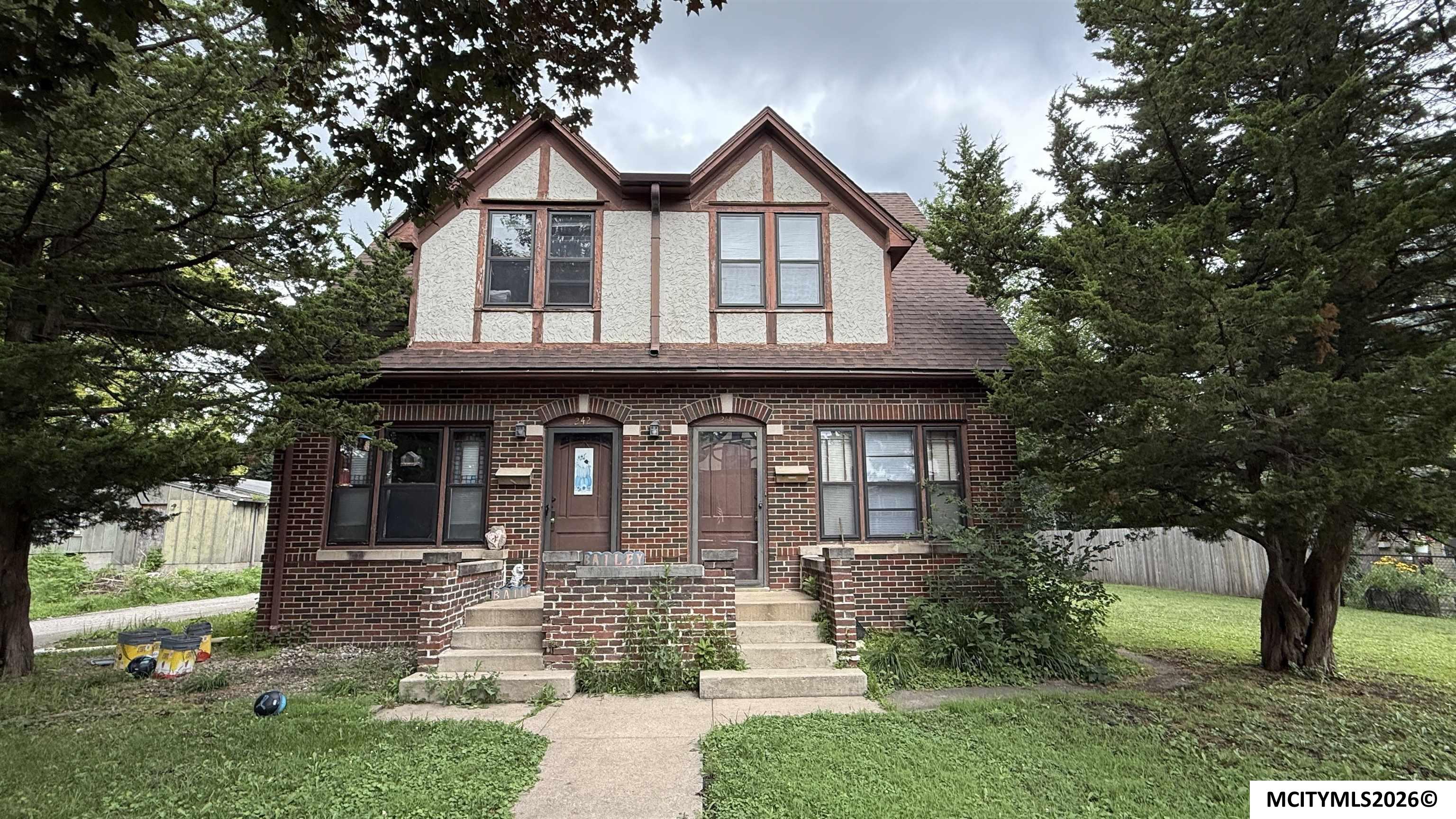 242 14th SE Mason City IA 50401