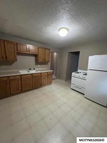512 N Pennsylvania Mason City IA 50401