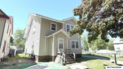 321 3rd NW Mason City IA 50401