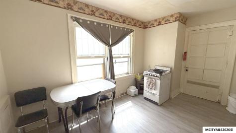 321 3rd NW Mason City IA 50401