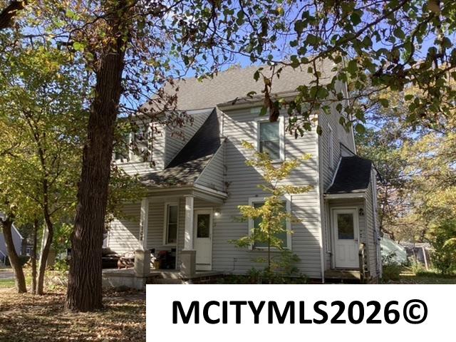 1108 N Carolina Mason City IA 50401