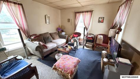 309 E State Mason City IA 50401