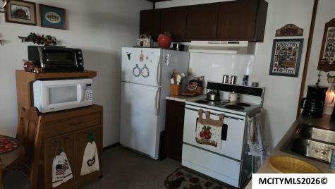 407 5th NW Mason City IA 50401
