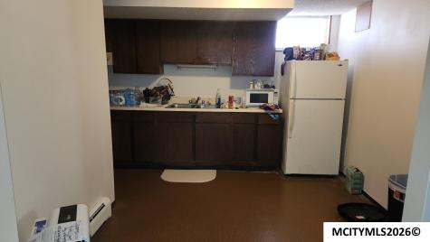407 5th NW Mason City IA 50401